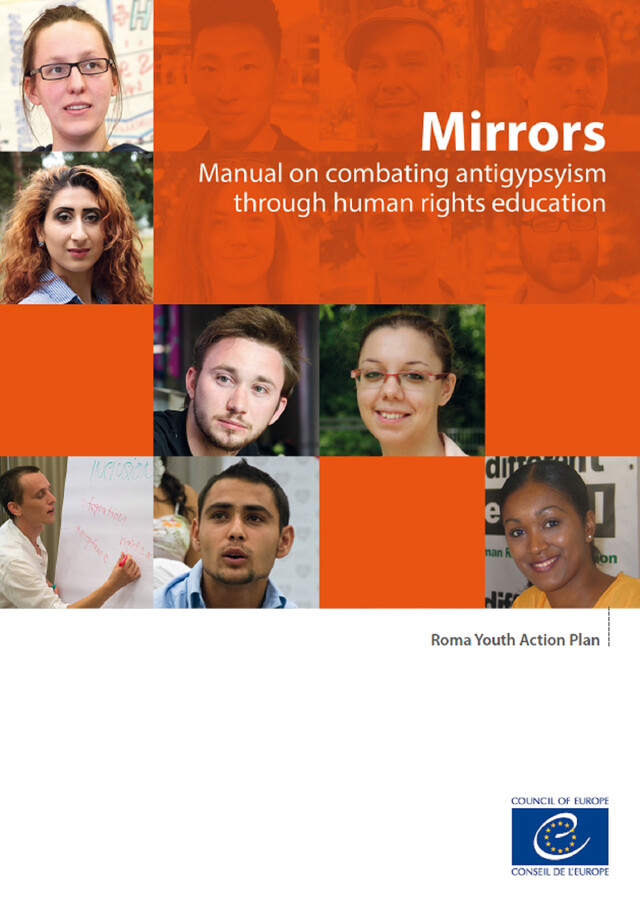 Mirrors - Manual on combating antigypsyism through human rights education -  Collectif - Conseil de l'Europe