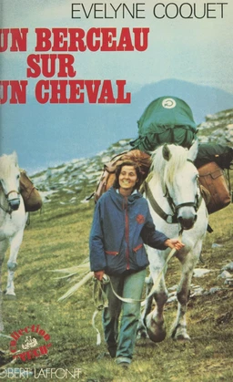 Un berceau sur un cheval