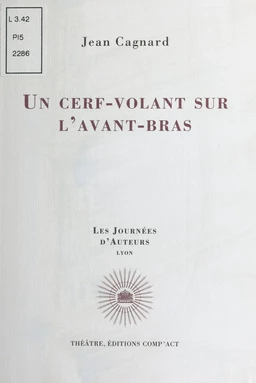 Un cerf-volant sur l'avant-bras