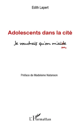 Adolescents dans la cité