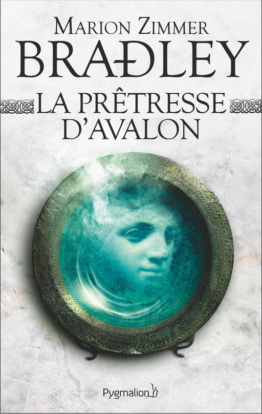 La Prêtresse d'Avalon - Marion Zimmer Bradley - Pygmalion